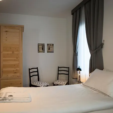Fiori- Urla Hotell 2*