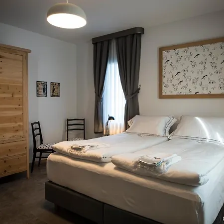 Hotel Fiori- Urla 2*